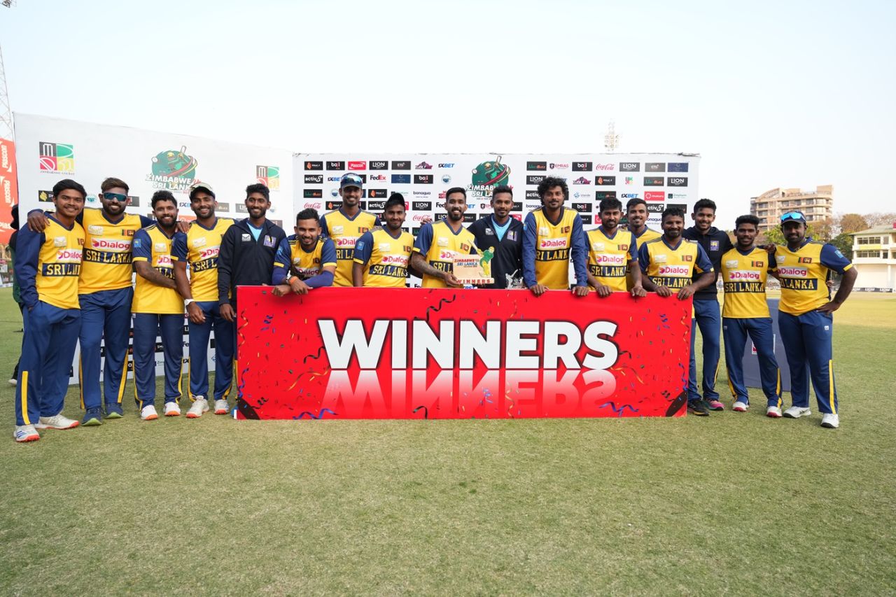 Sri Lanka pose after beating Zimbabwe 2-1, Zimbabwe vs Sri Lanka, 3rd T20I, Harare, September 9, 2025