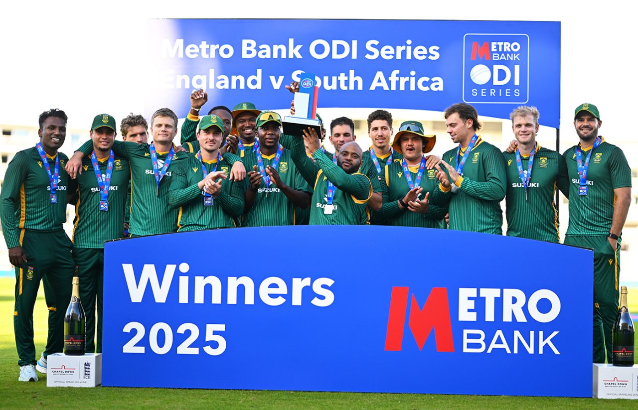South Africa pose with the series trophy, England vs South Africa, 3rd ODI, Southampton, September 7, 2025