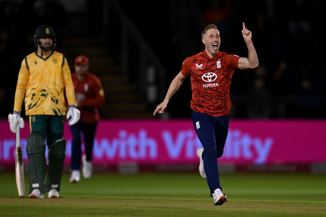 Luke Wood claimed Ryan Rickelton for a first-ball duck, England vs South Africa, 1st Men's T20I, Cardiff, September 10, 2025