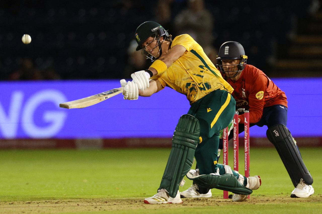 Dewald Brevis drills a six down the ground, England vs South Africa, 1st Men's T20I, Cardiff, September 10, 2025