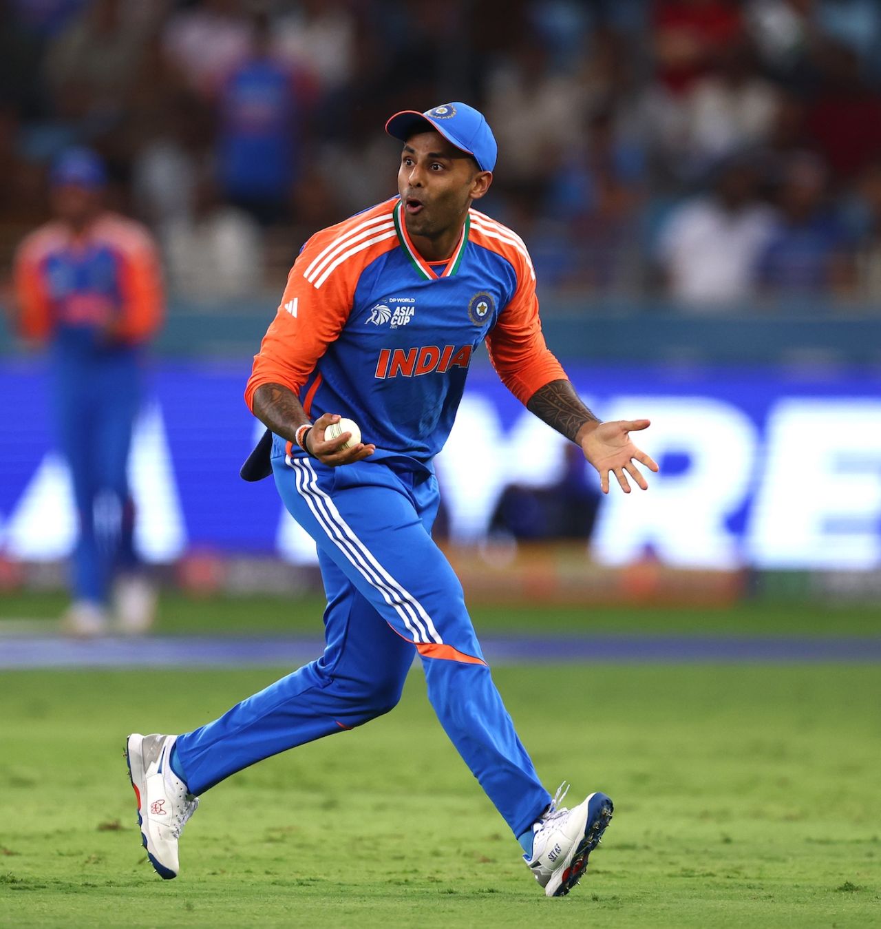 Suryakumar Yadav takes the catch to dismiss Junaid Siddique, India vs UAE, Asia Cup 2025, Dubai, September 10, 2025
