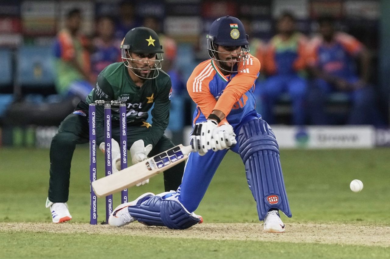 It did not take long for Tilak Varma to unleash the reverse sweep, India vs Pakistan, Men's T20 Asia Cup, Dubai, September 14, 2025