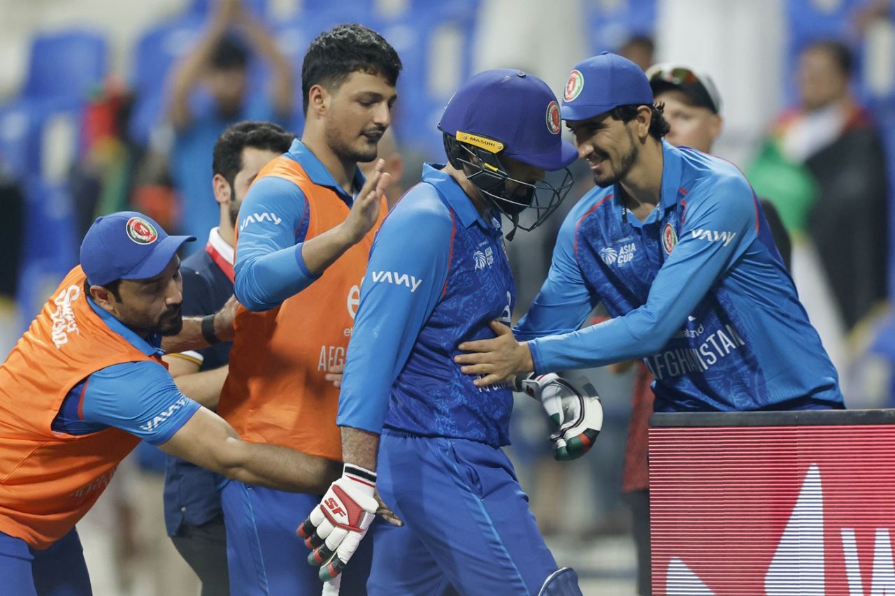 Mohammad Nabi gets the accolades after his innings of 60 from 22 balls, Afghanistan vs Sri Lanka, Men's T20 Asia Cup, Abu Dhabi, September 18, 2025