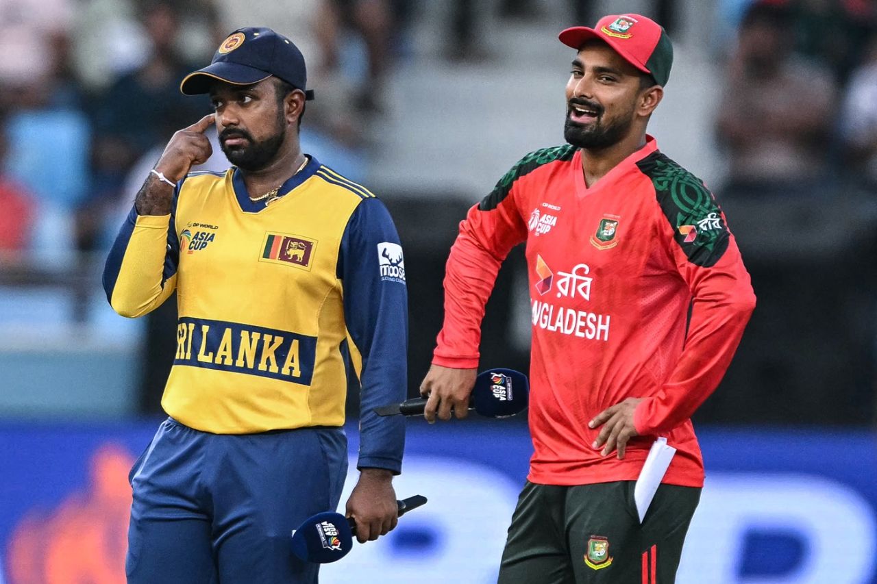 Charith Asalanka and Litton Das at the toss, Bangladesh vs Sri Lanka, Super Fours, Asia Cup, Dubai, September 20, 2025