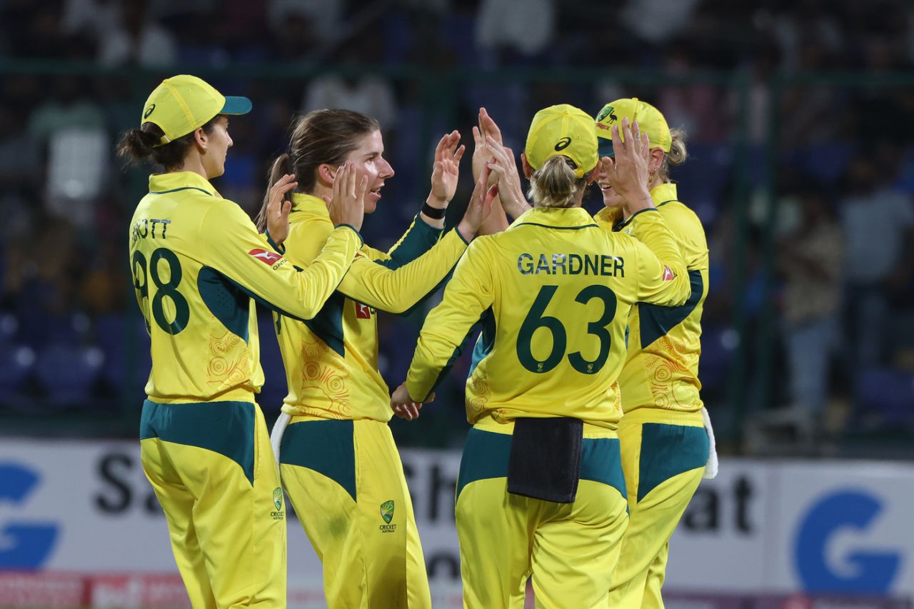 Georgia Wareham celebrates an important breakthrough, India vs Australia, 3rd women's ODI, Delhi, September 20, 2025