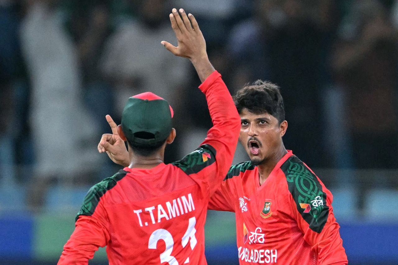 Mahedi Hasan struck twice in his four overs, Bangladesh vs Sri Lanka, Super Fours, Asia Cup, Dubai, September 20, 2025