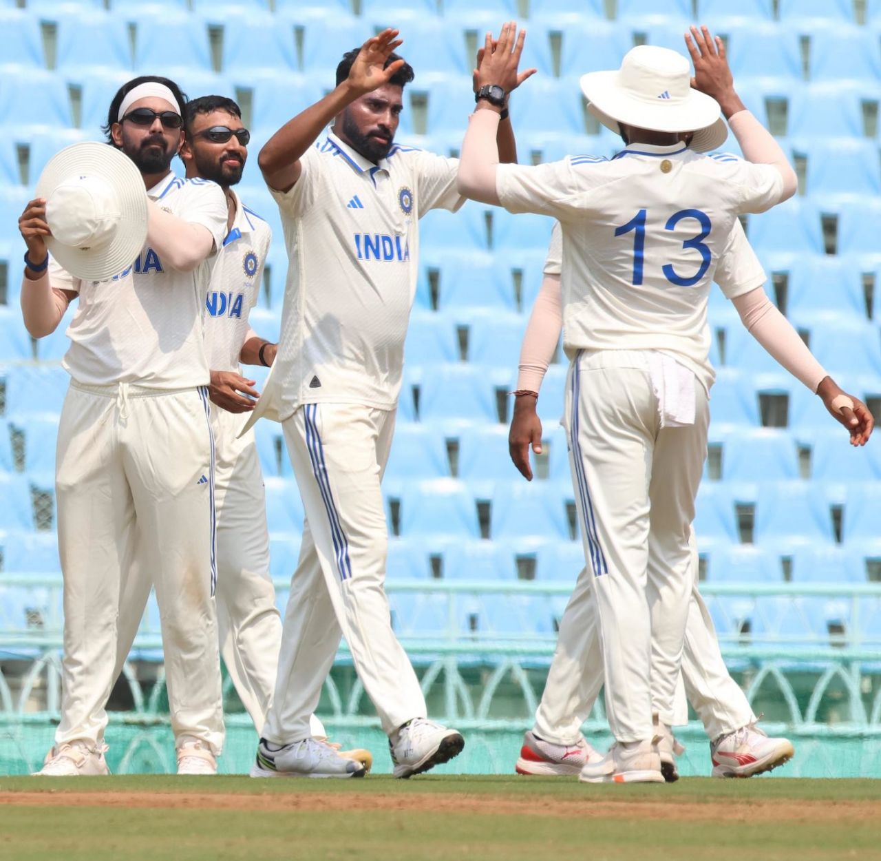 Mohammed Siraj took his first wicket after lunch, India A vs Australia A, 2nd unofficial Test, 1st day, Lucknow, September 23, 2025