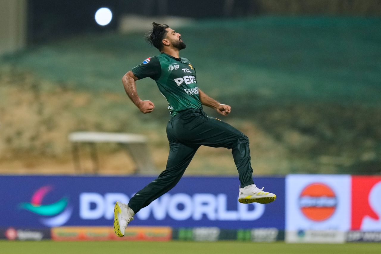 Hussain Talat picked up back-to-back wickets, Sri Lanka vs Pakistan, Men's T20 Asia Cup, Super Fours, Abu Dhabi, September 23, 2025