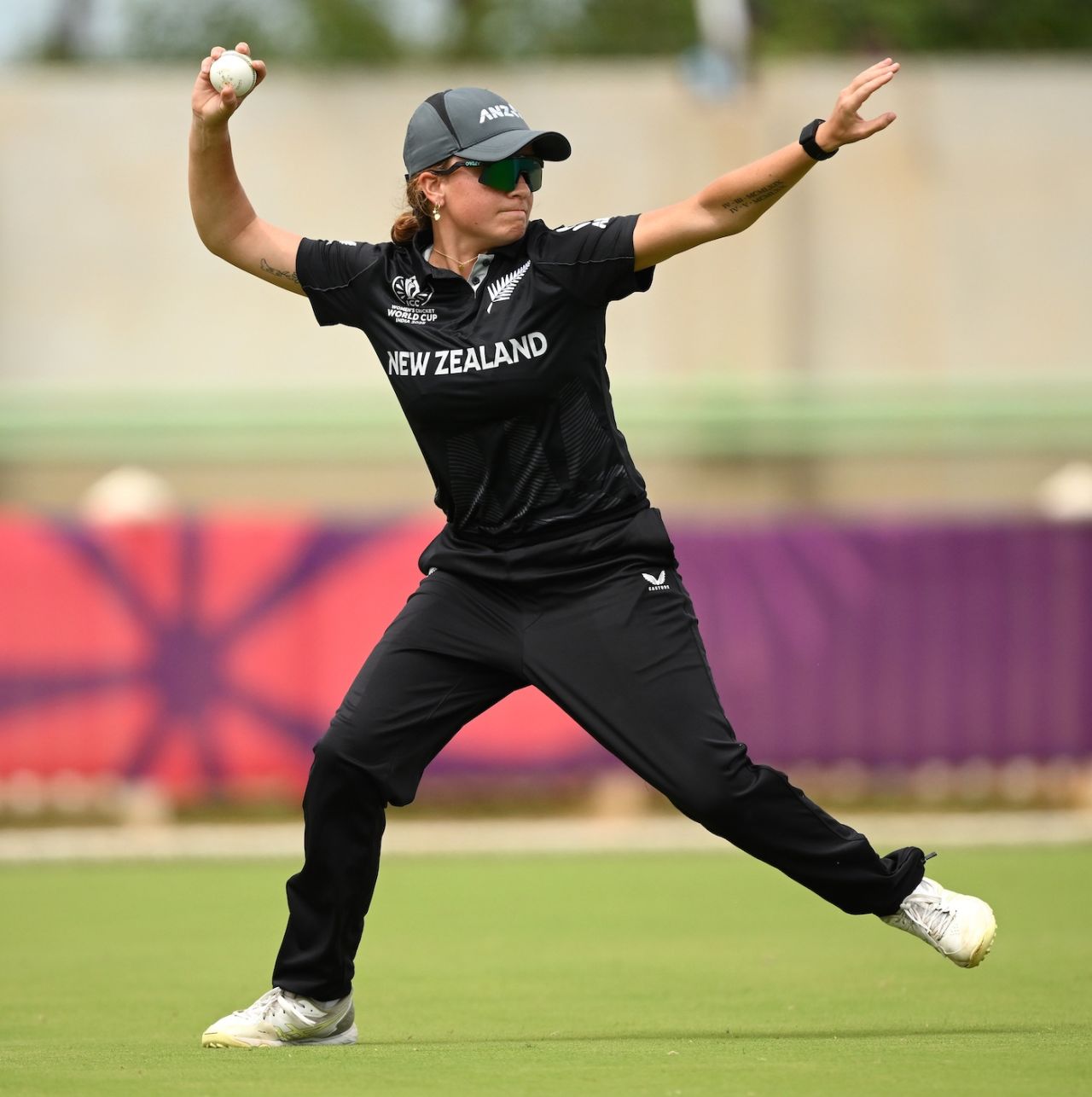 Eden Carson shapes up to throw the ball in, India A vs New Zealand, ICC Women's World Cup warm-up, Bengaluru, September 25, 2025