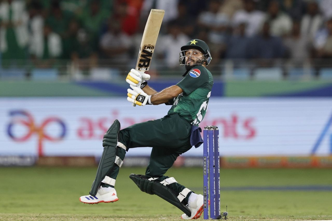 Mohammad Haris helped rebuild after six early wickets, Bangladesh vs Pakistan, Men's T20 Asia Cup, Dubai, September 25, 2025
