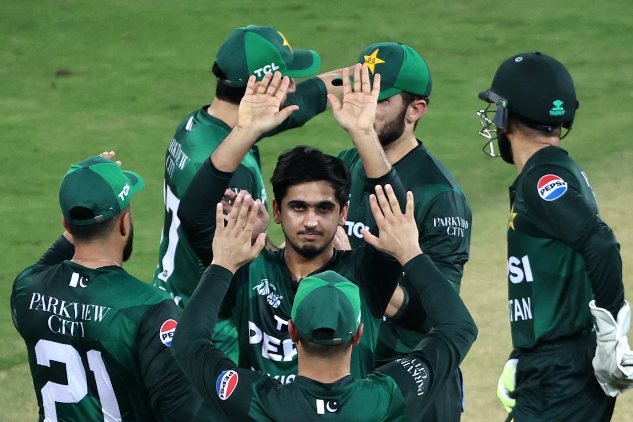 Saim Ayub had another good outing with the ball, Bangladesh vs Pakistan, Men's T20 Asia Cup, Dubai, September 25, 2025
