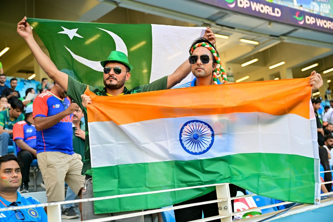 Fans in full spirit ahead of the final, India vs Pakistan, Men's T20 Asia Cup final, Dubai, September 28, 2025