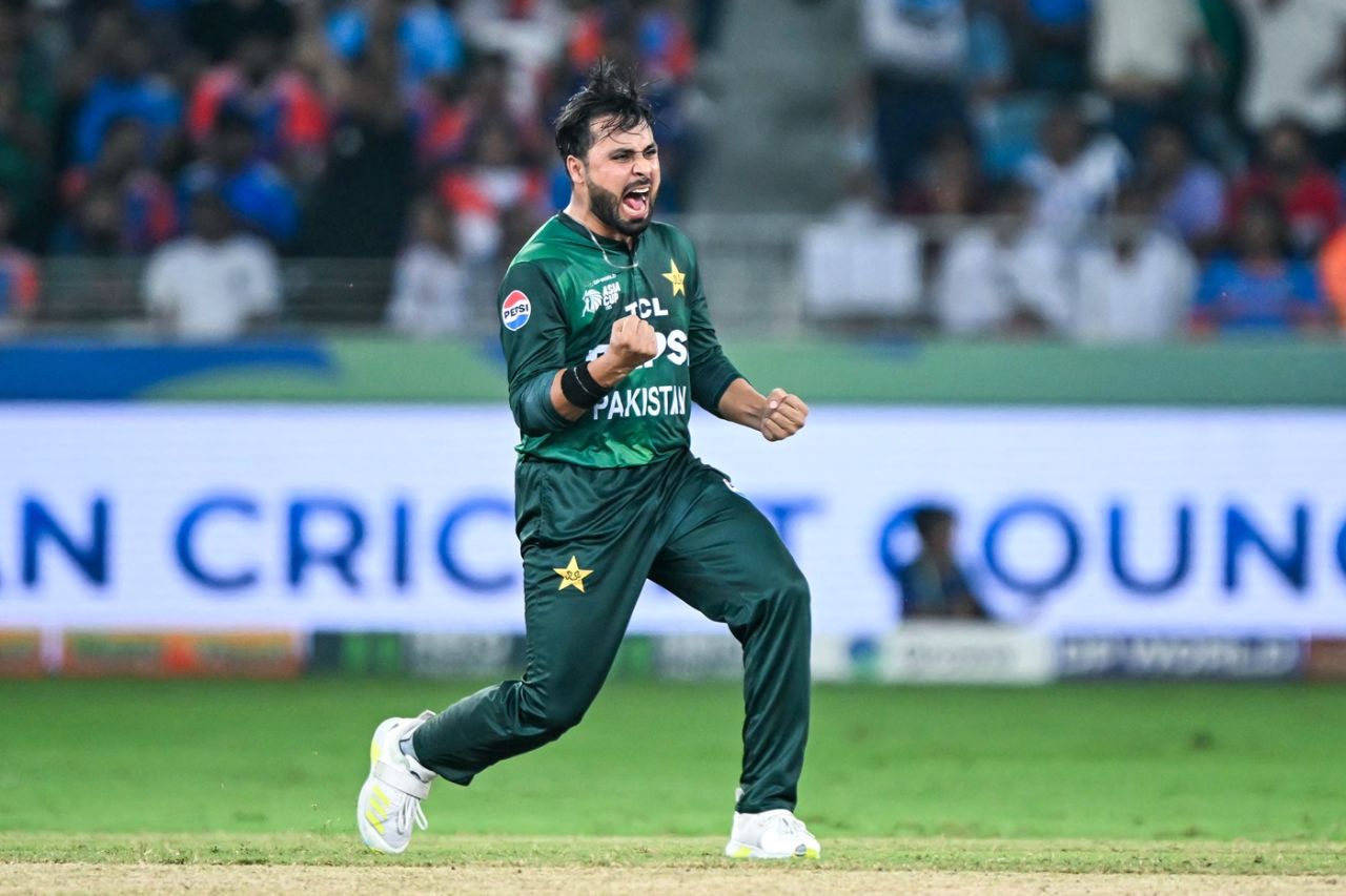 Faheem Ashraf got the first wicket, India vs Pakistan, Asia Cup final, Dubai, September 28, 2025