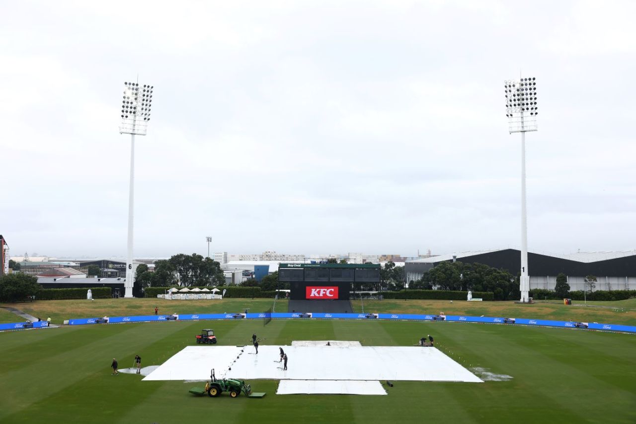 The Bay Oval pitch is under covers after persistent rain, New Zealand vs Australia, 2nd T20I, Mount Maunganui, October 3, 2025