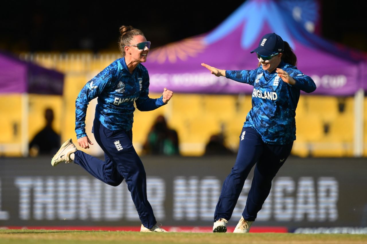 Linsey Smith removed Laura Wolvaardt in the second over of the match, England vs South Africa, Women's ODI World Cup, Guwahati, October 3, 2025