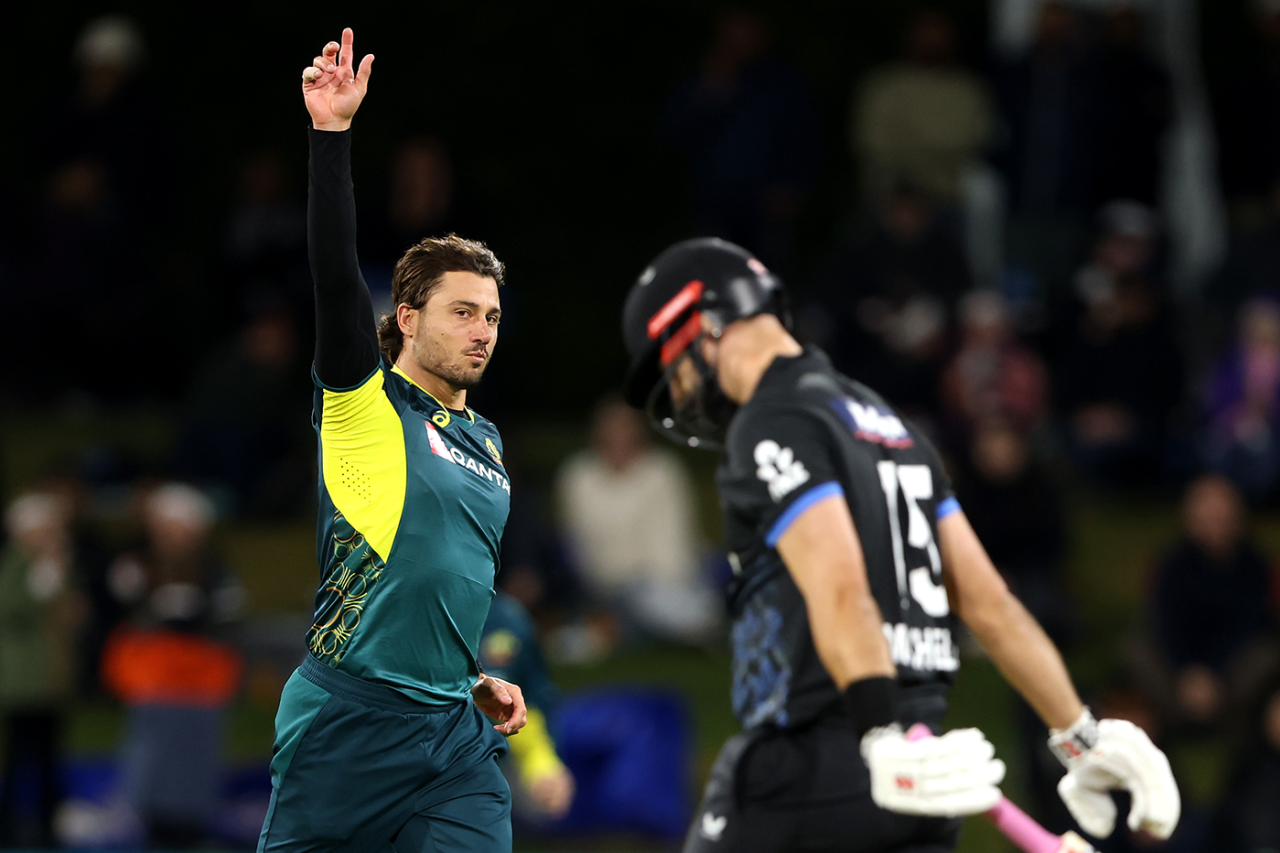 Marcus Stoinis struck with his first delivery, New Zealand vs Australia, 3rd T20I, Mount Maunganui, October 4, 2025