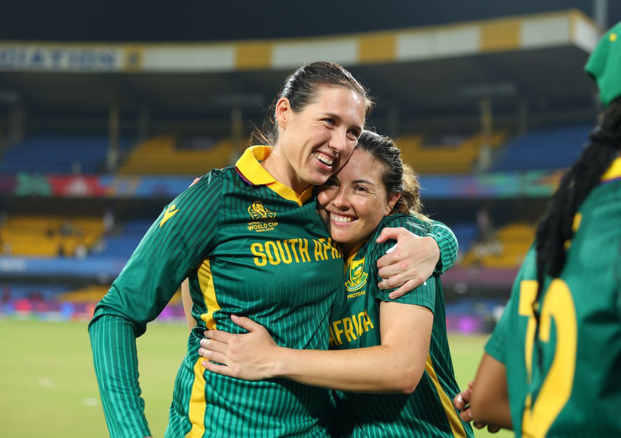 Tazmin Brits and Sune Luus' 159-run stand took South Africa home, New Zealand vs South Africa, Women's ODI World Cup, Indore, October 6, 2025