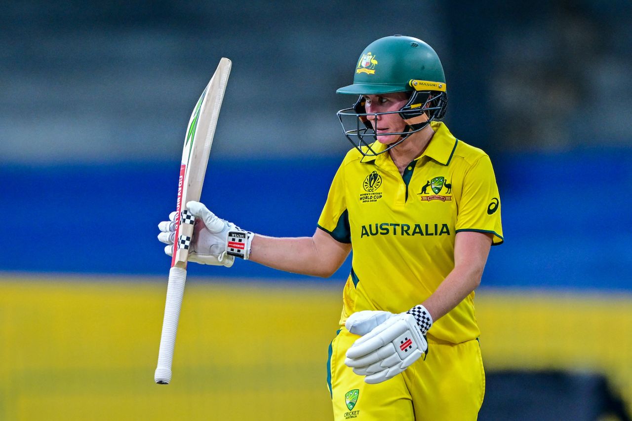Beth Mooney celebrates her fifty, Australia vs Pakistan, Women's ODI World Cup, Colombo, October 8, 2025