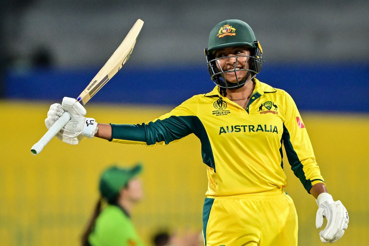 Alana King hustled and muscled her way to an unbeaten 51, Australia vs Pakistan, Women's ODI World Cup, Colombo, October 8, 2025