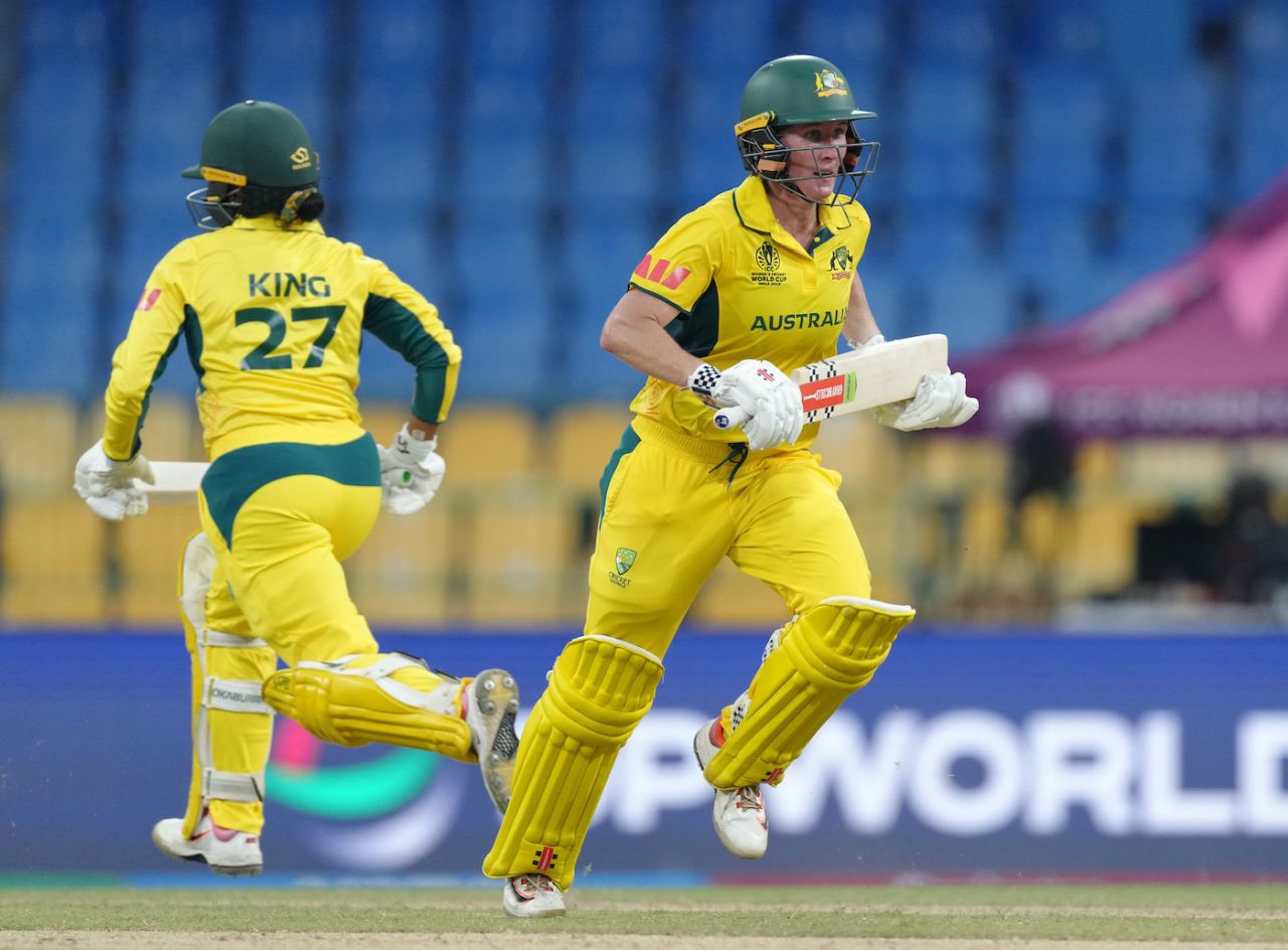 Beth Mooney and Alana King run during their game-defining partnership, Australia vs Pakistan, Women's ODI World Cup, Colombo, October 8, 2025