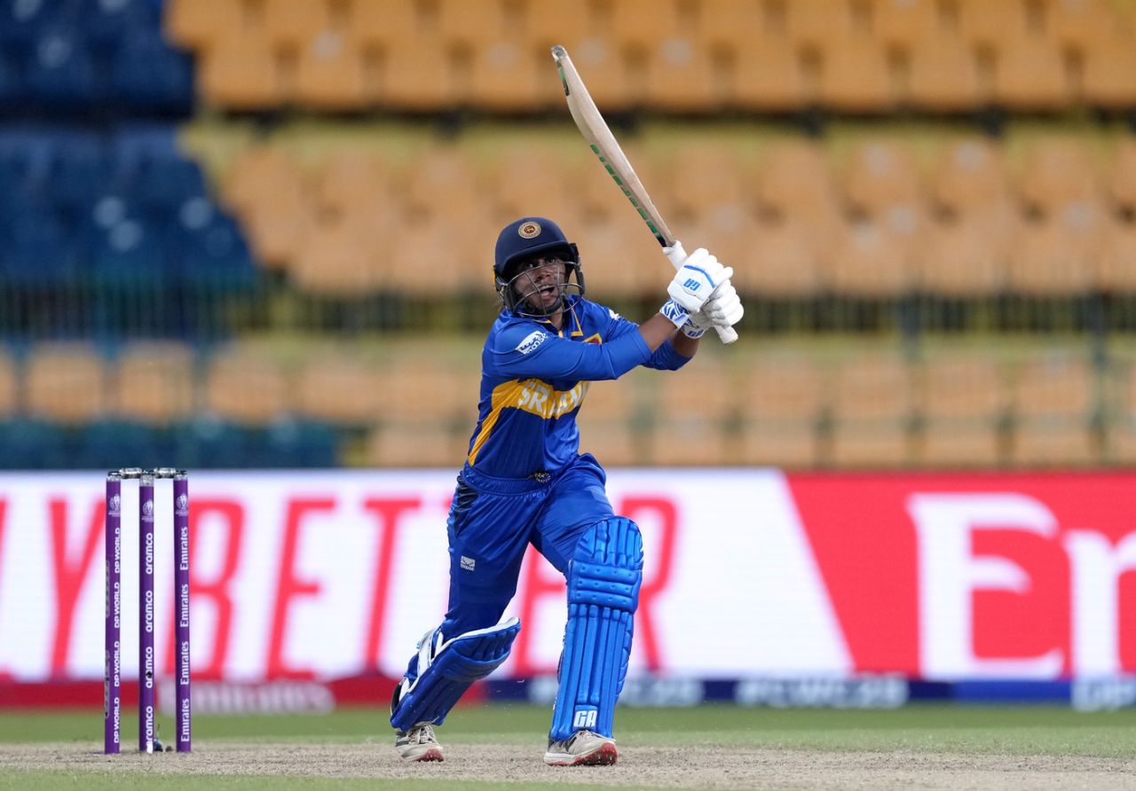 Nilakshika Silva blitzed through the death overs, Sri Lanka vs New Zealand, Women's ODI World Cup, Colombo, October 15, 2025