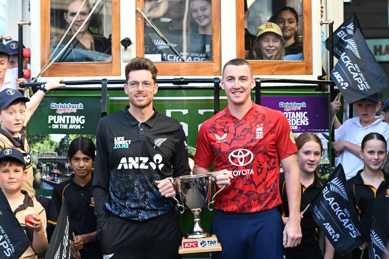 Mitchell Santner and Harry Brook pose with the series trophy in Christchurch, New Zealand vs England, 1st T20I, Christchurch, October 16, 2025