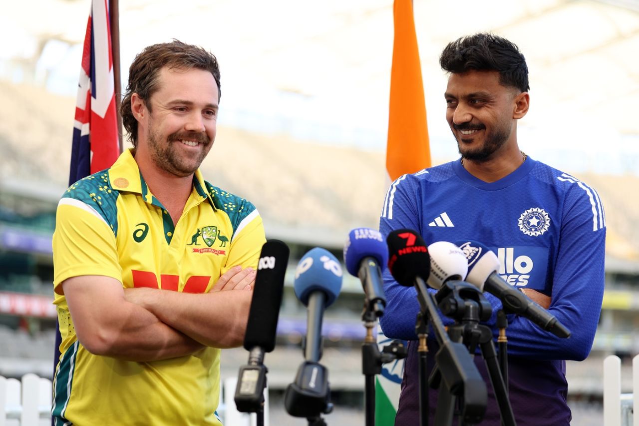 Travis Head and Axar Patel are all smiles, Perth, October 17, 2025