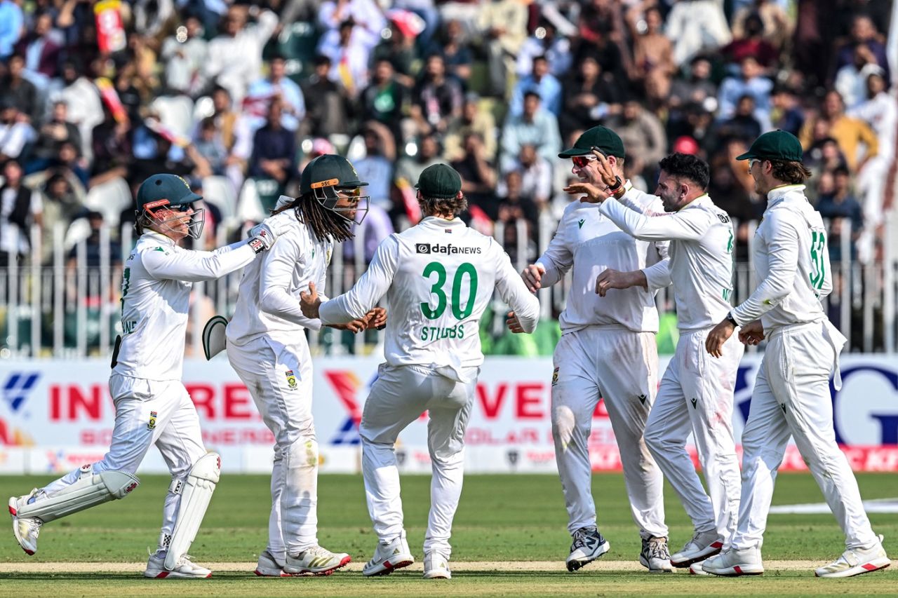 Keshav Maharaj celebrates Shan Masood's wicket, Pakistan vs South Africa, 1st day, 2nd Test, Rawalpindi, October 20, 2025