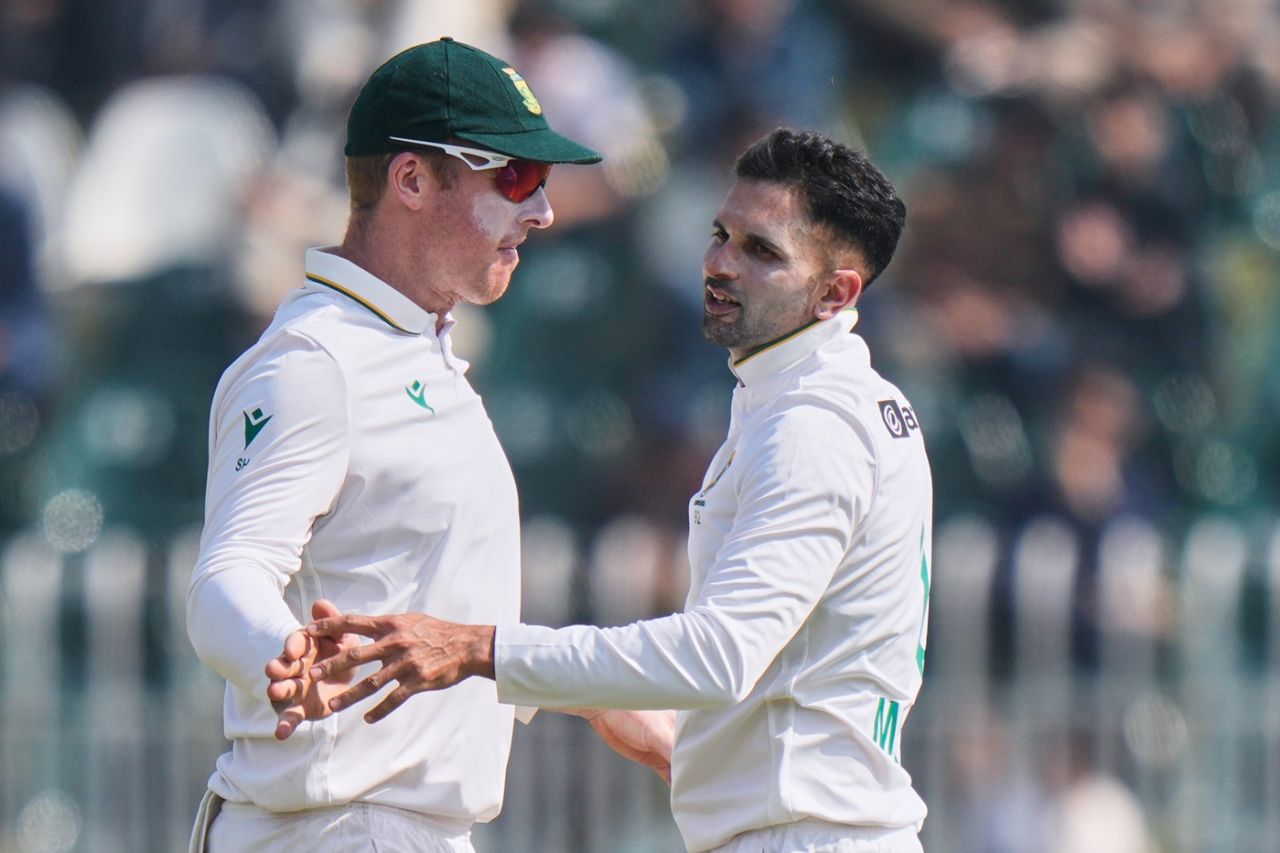 Keshav Maharaj picked up seven wickets to bowl out Pakistan, Pakistan vs South Africa, 2nd Test, Rawalpindi, 2nd day, October 21, 2025