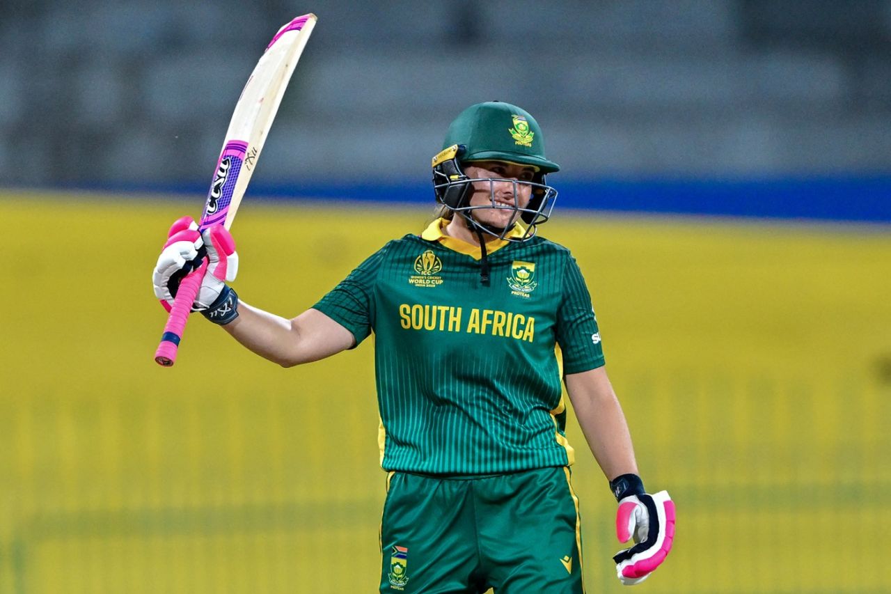 Sune Luus celebrates her half-century, Pakistan vs South Africa, ICC Women's ODI World Cup, Colombo, October 21, 2025