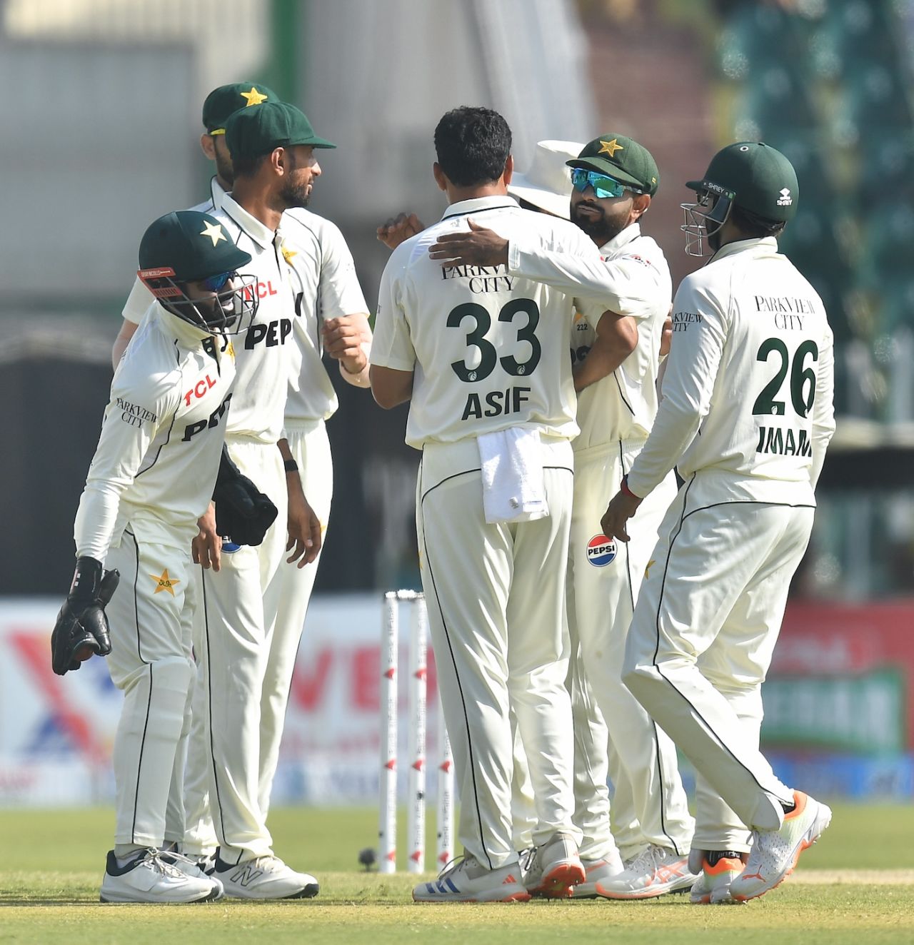 Asif Afridi sent back Kyle Verreynne in the first over of the third day, Pakistan vs South Africa, 2nd Test, Rawalpindi, 3rd day, October 22, 2025