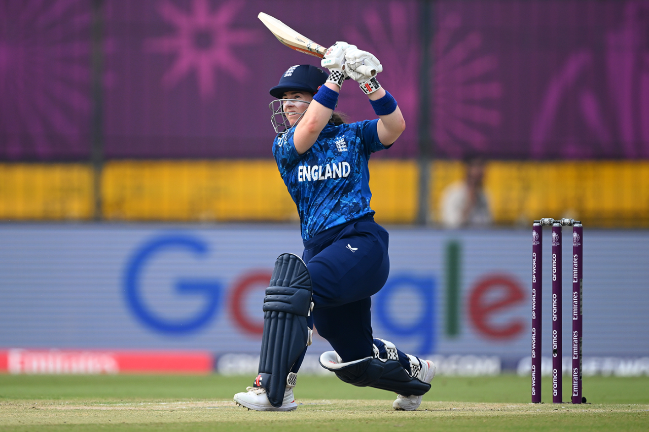 Tammy Beaumont took advantage of an early free hit to launch a straight six, Australia vs England, Women's World Cup, Indore, October 22, 2025