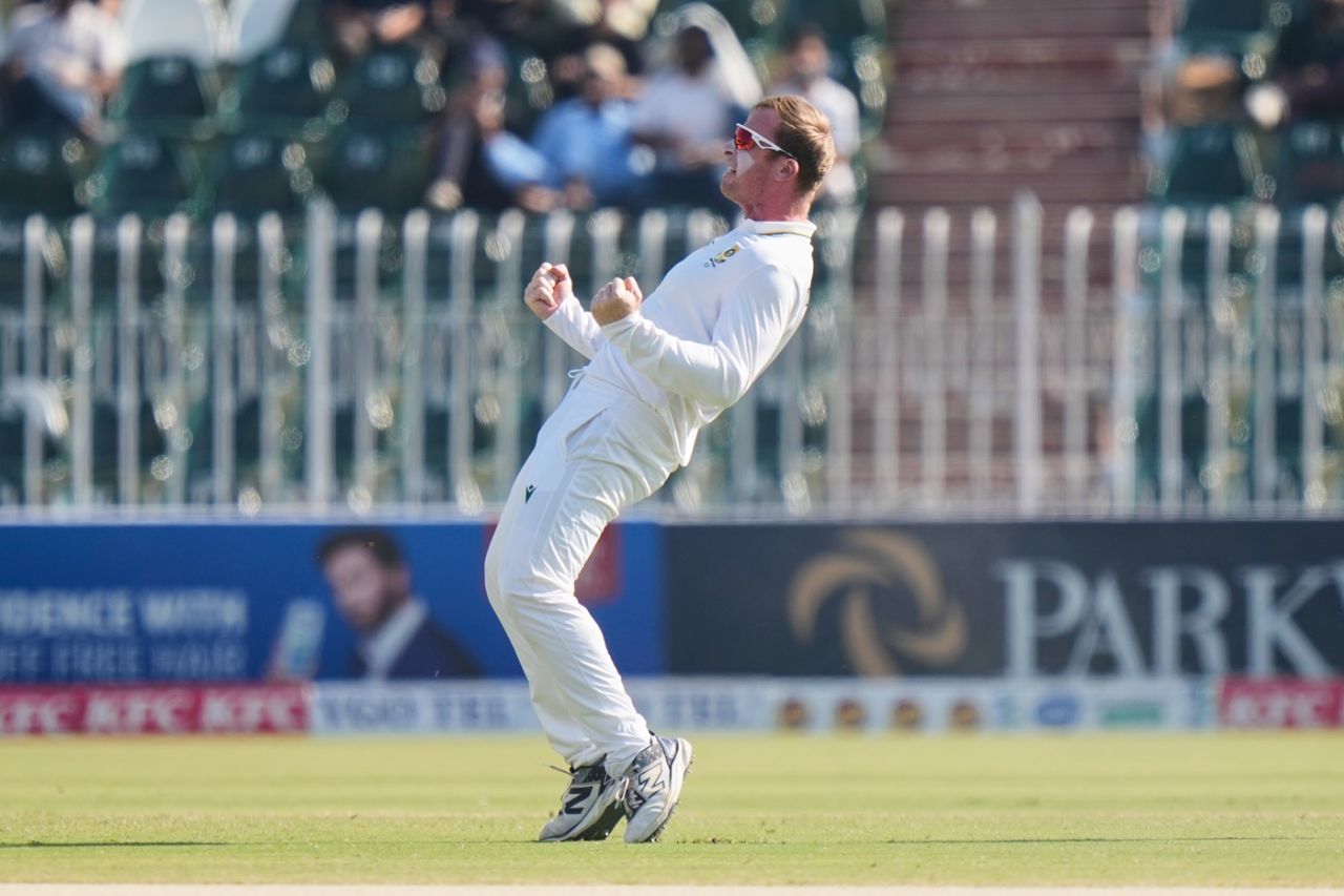 Simon Harmer completed his maiden five-wicket haul, Pakistan vs South Africa, 2nd Test, Rawalpindi, 4th day, October 23, 2025
