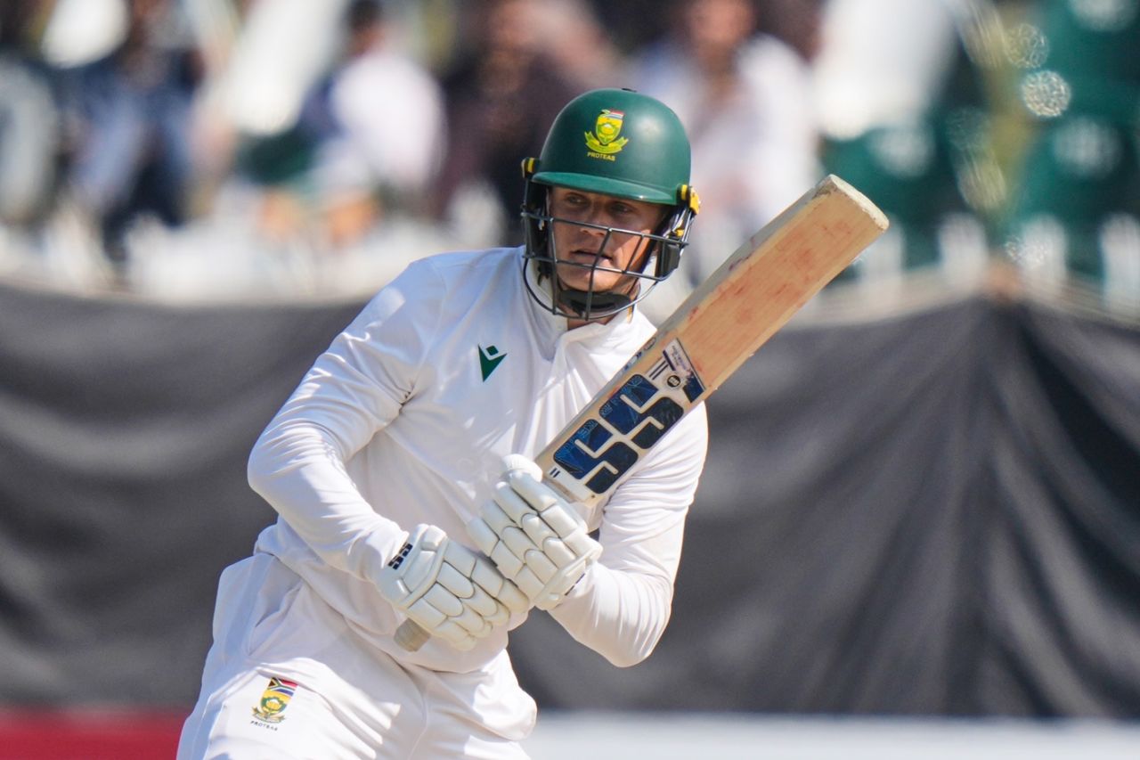 Ryan Rickelton works the ball leg side, Pakistan vs South Africa, 2nd Test, Rawalpindi, 4th day, October 23, 2025