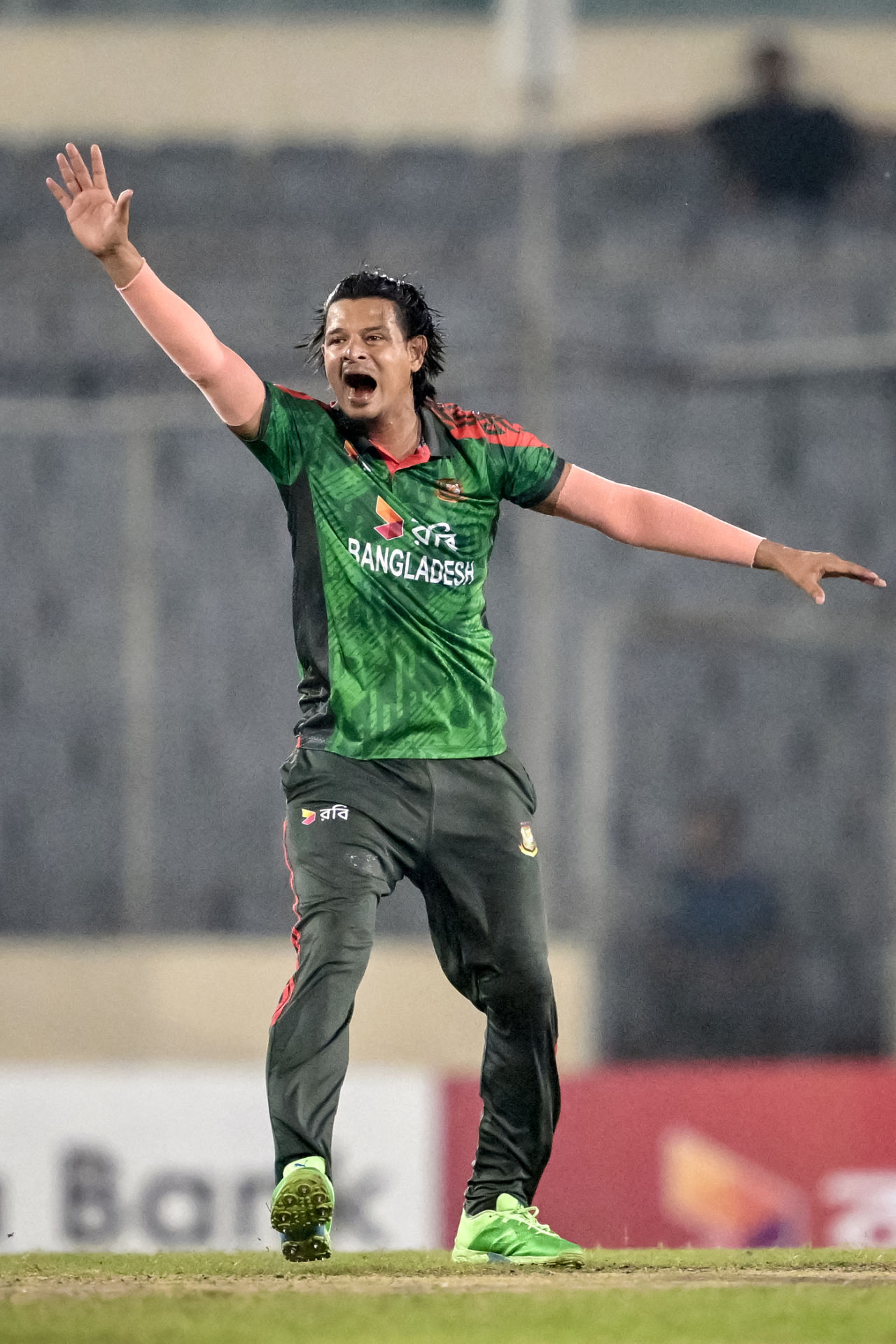 Nasum Ahmed took three wickets in the early overs, Bangladesh vs West Indies, 3rd ODI, Dhaka, October 23, 2025