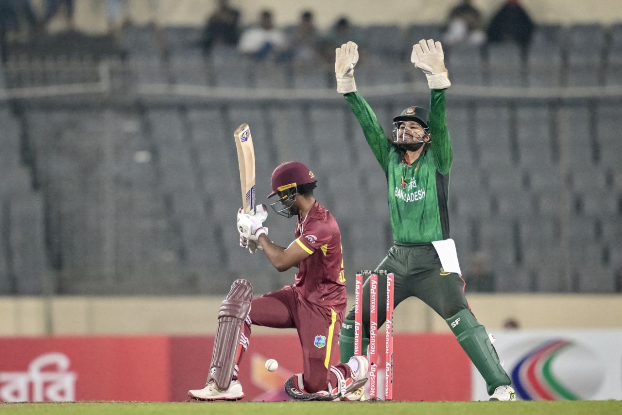 Nurul Hasan appeals for Ackeem Auguste's wicket, Bangladesh vs West Indies, 3rd ODI, Dhaka, October 23, 2025