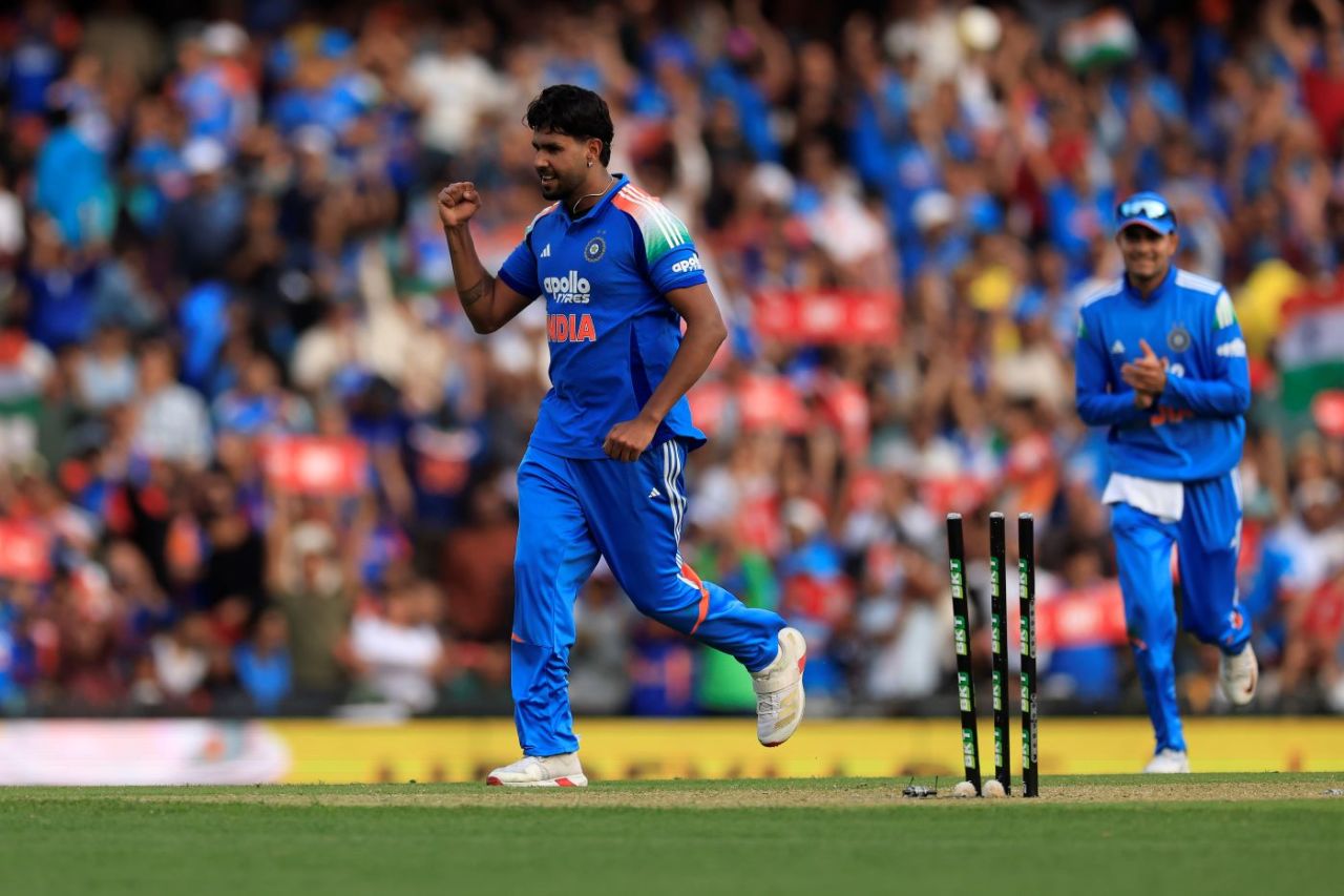 Harshit Rana finished the innings off, Australia vs India, 3rd ODI, Sydney, October 25, 2025