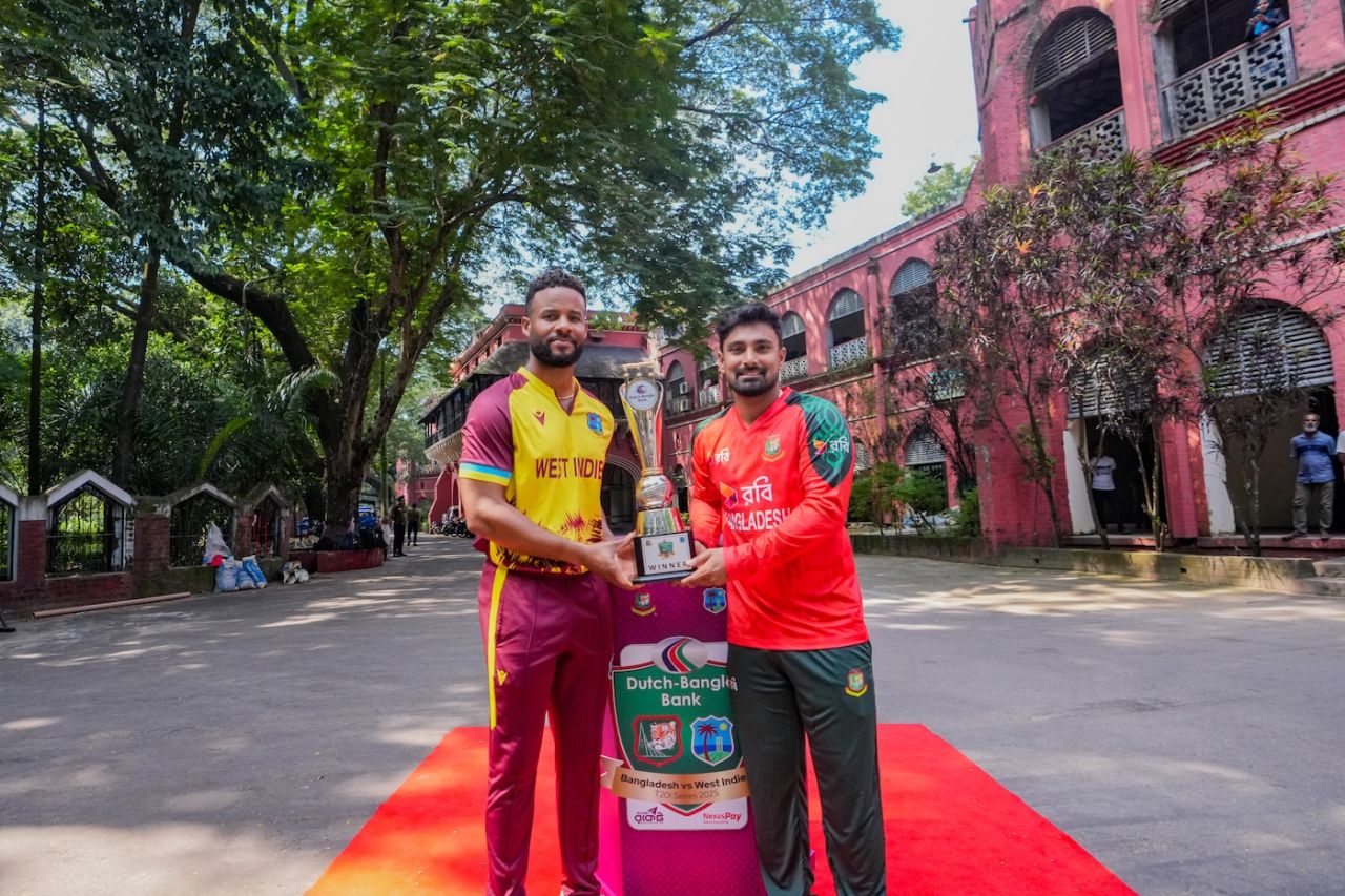 Shai Hope and Litton Das pose with the T20I series trophy in front of the 128-year-old Central Railway Building, Bangladesh vs West Indies, 1st T20I, Chattogram, October 26, 2025