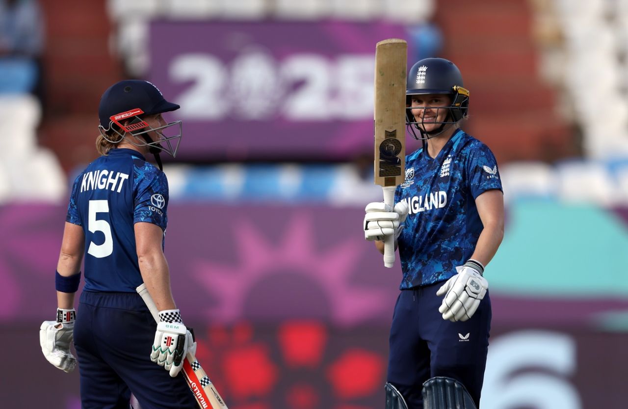 Amy Jones celebrates her fifty with Heather Knight, England vs New Zealand, Women's World Cup, Visakhapatnam, October 26, 2025