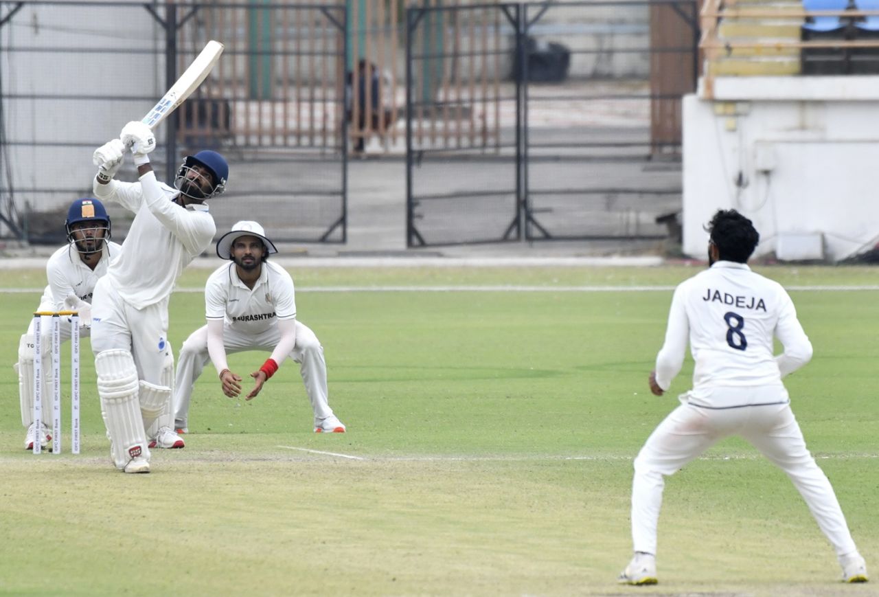 Himanshu Mantri takes on Ravindra Jadeja, Saurashtra vs Madhya Pradesh, October 26, 2025