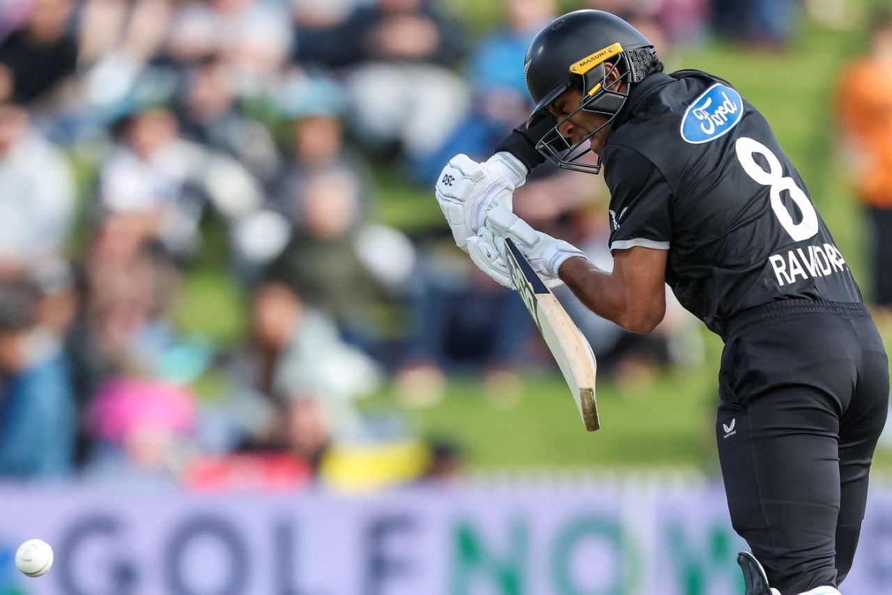 Rachin Ravindra had to endure a rough start against a pacy Jofra Archer, New Zealand vs England, 2nd ODI, Hamilton, October 29, 2025