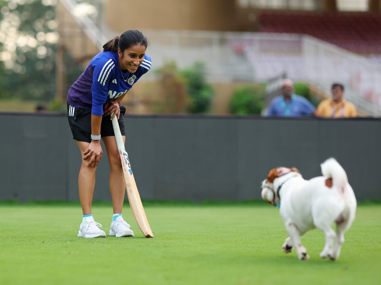 Jemimah Rodrigues plays fetch with her dog Jade, ICC Women's ODI World Cup, Mumbai, November 1, 2025