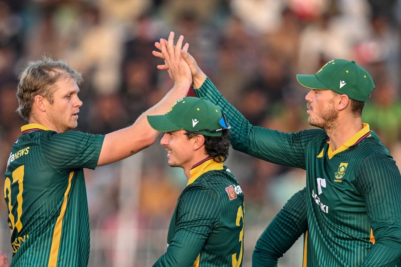 Corbin Bosch celebrates a wicket, Pakistan vs South Africa, 2nd ODI, Rawalpindi, November 6, 2025