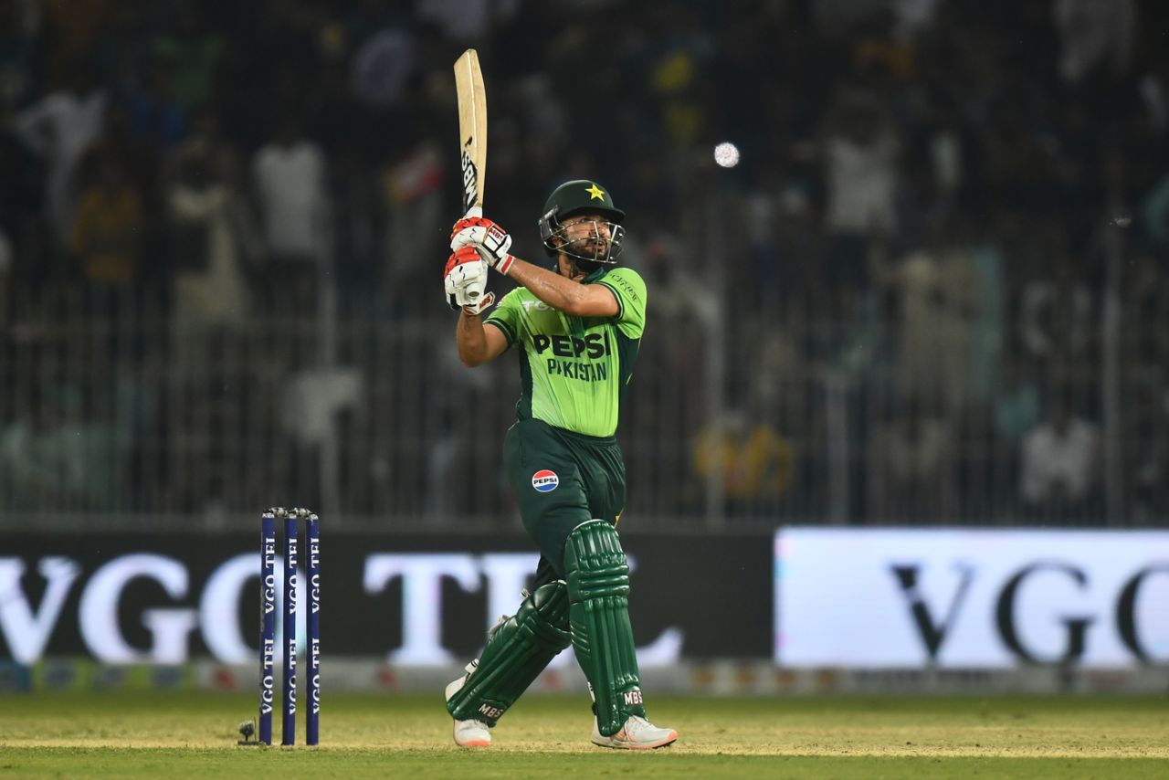 Mohammad Nawaz added plenty of runs at the death, Pakistan vs South Africa, 2nd ODI, Rawalpindi, November 6, 2025