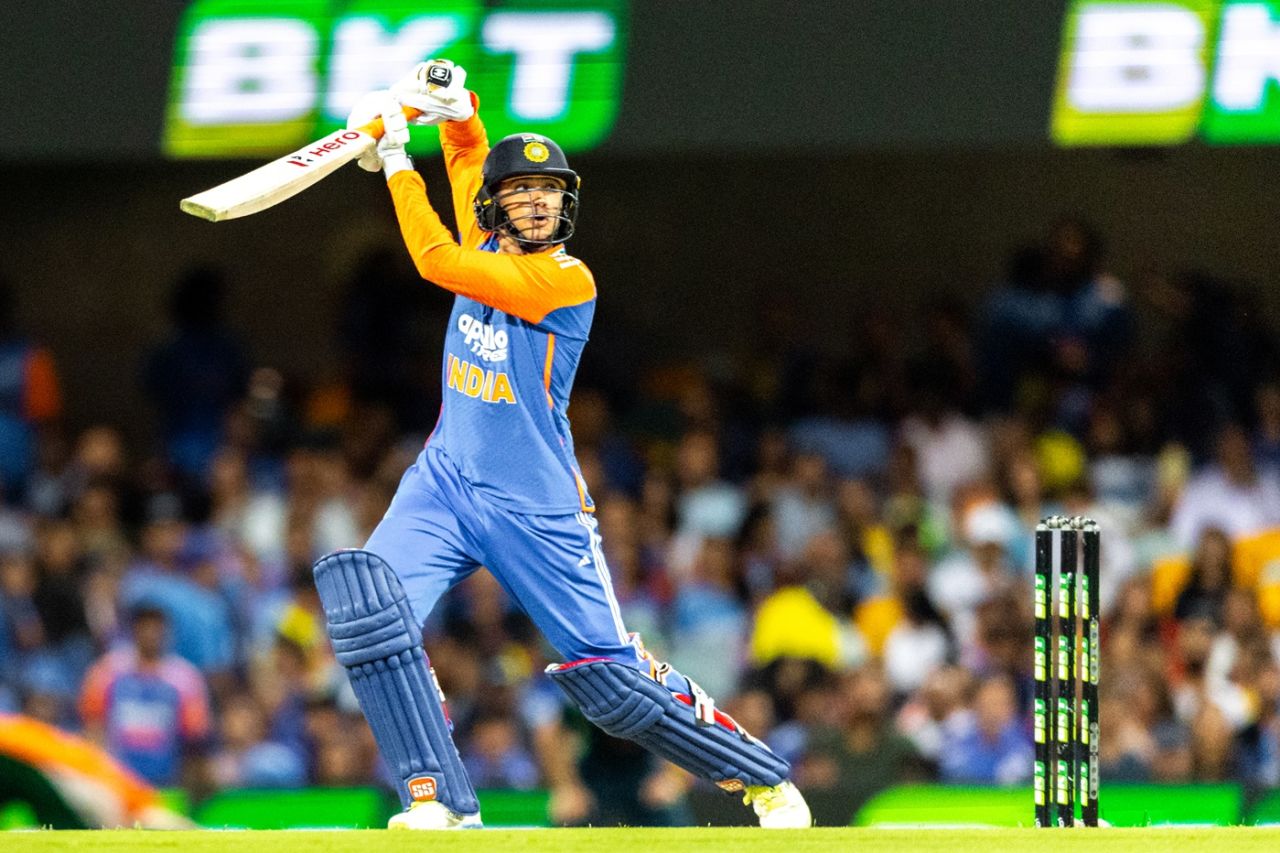 Abhishek Sharma slices one away, Australia vs India, 5th T20I, Brisbane, November 8, 2025