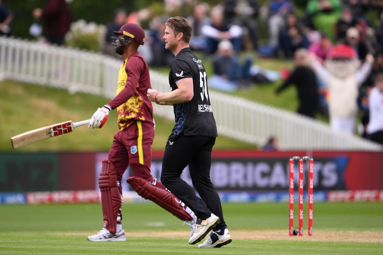 James Neesham removed Roston Chase, New Zealand vs West Indies, 5th T20I, Dunedin, November 13, 2025