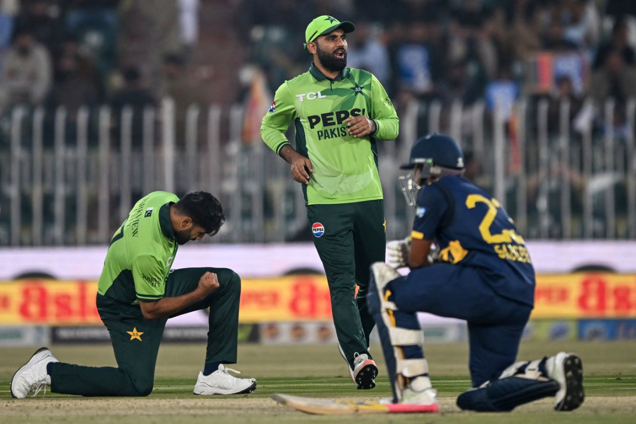 Haris Rauf delivered crucial blows in the late overs, Pakistan vs Sri Lanka, 2nd ODI, Rawalpindi, November 14, 2025

