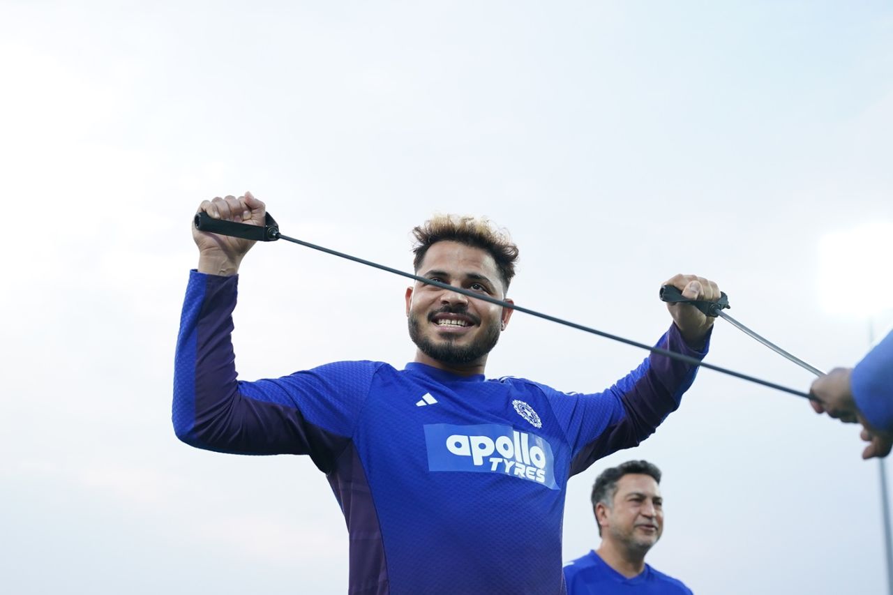 Ashutosh Sharma warms up, India A vs Pakistan A, Rising Stars T20 Asia Cup, Doha, November 16, 2025