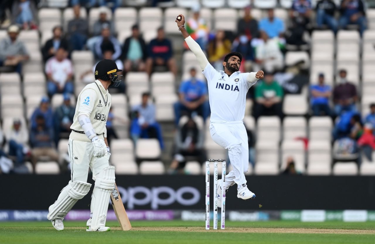 Devon Conway watches the ball out of Jasprit Bumrah's hand, India vs New Zealand, World Test Championship (WTC) final, 3rd day, Southampton, June 20, 2021