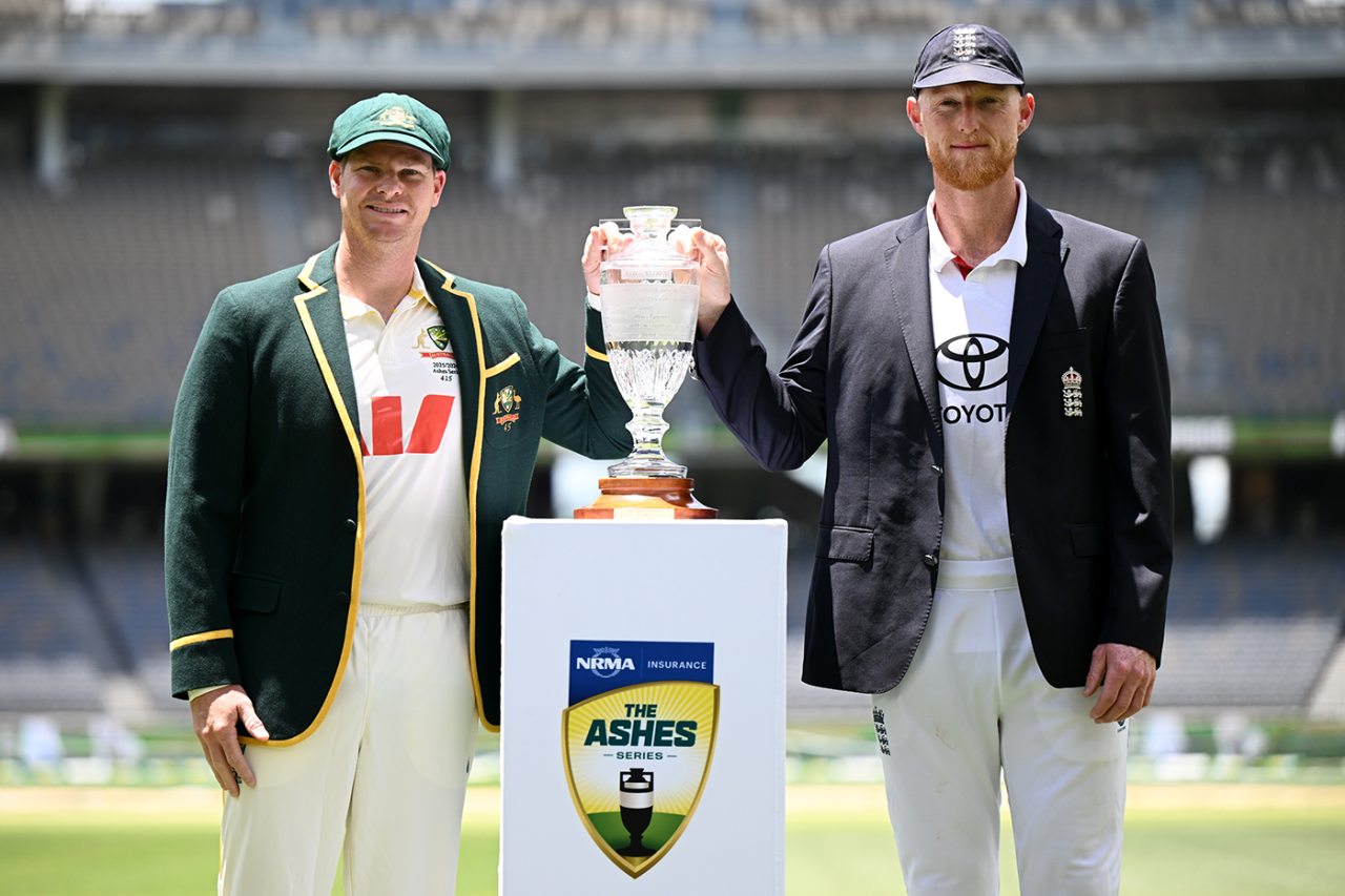 Ready to go: Steven Smith and Ben Stokes pose ahead of the Ashes, Perth Stadium, November 20, 2025